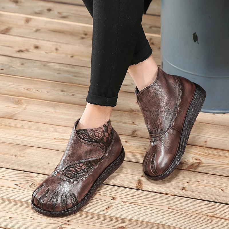 

Finger Design Wegde Boots Shoes Woman 2018 Vintage Original Leather Lady Booties Old Fashioned Embossed Soft Female Short Shoes