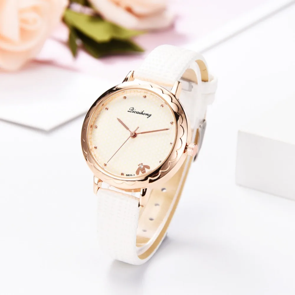 ZOY90524911WH_1131286281112947329