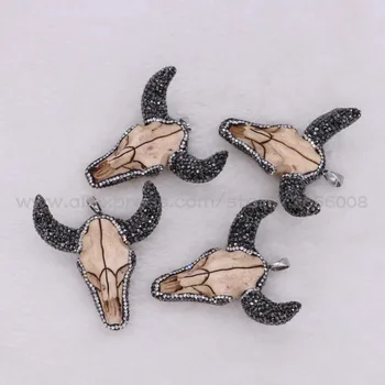 

Wholesale Resin buffalo Head pendant pave Rhinetone Bull Cattle Charm Resin Horn Pendant for Jewelry Accessories for women 2477