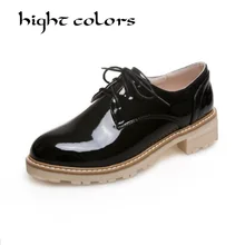 Модная повседневная обувь на шнуровке в винтажном стиле; женские демисезонные оксфорды из лакированной кожи с круглым носком на плоской подошве; женская обувь; большие размеры