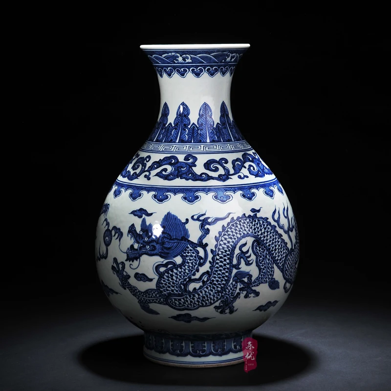 

Jingdezhen ceramics modern blue and white porcelain dragon yu-hu-ch'un vase crafts decoration room decoration