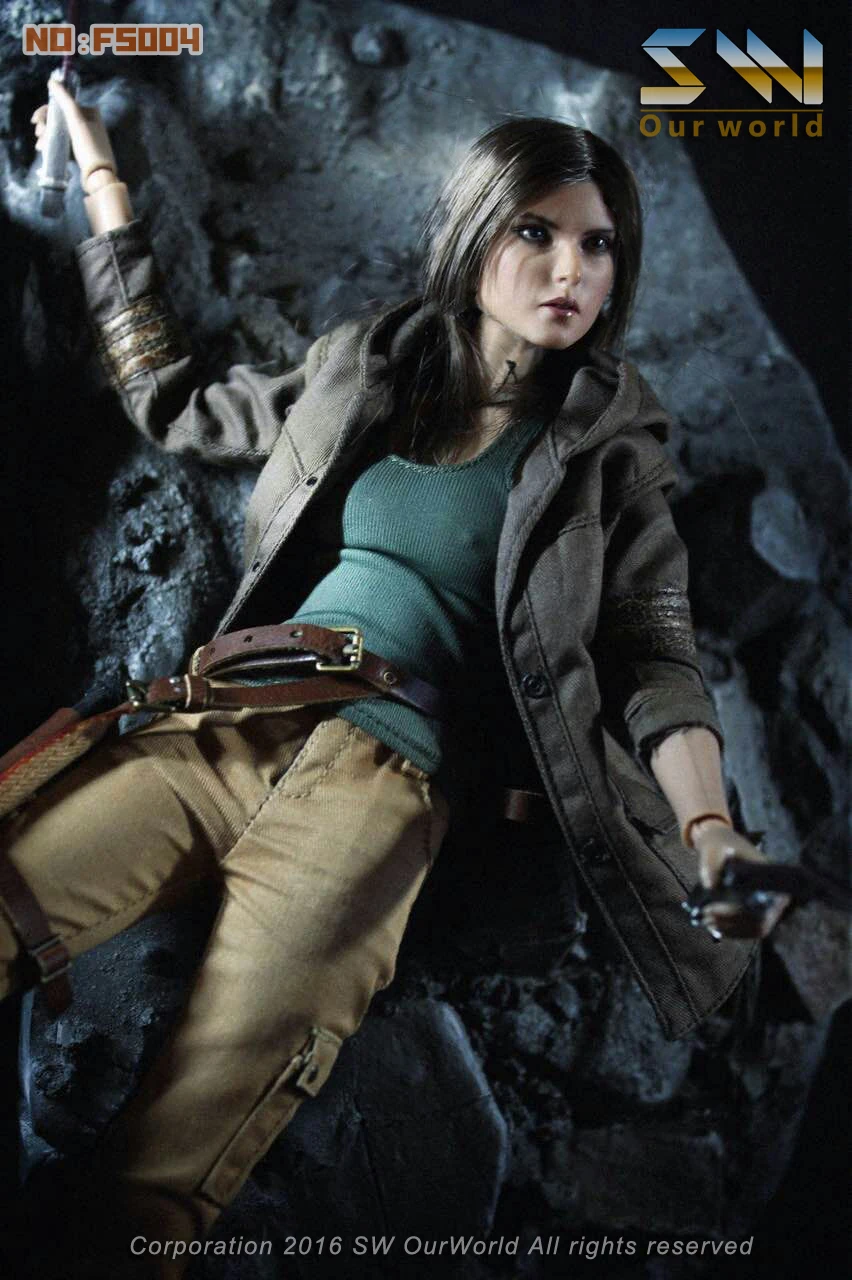 tomb raider lara croft doll
