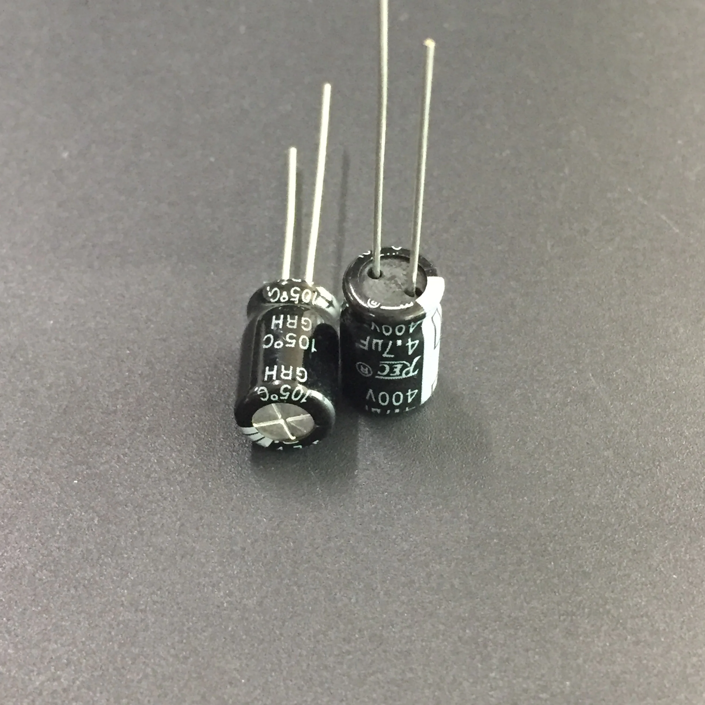 ELECYINGFO 100 шт./лот 4 7 мкФ 400 V REC GRH 8x12 мм 400V4. хорошее качество Алюминий