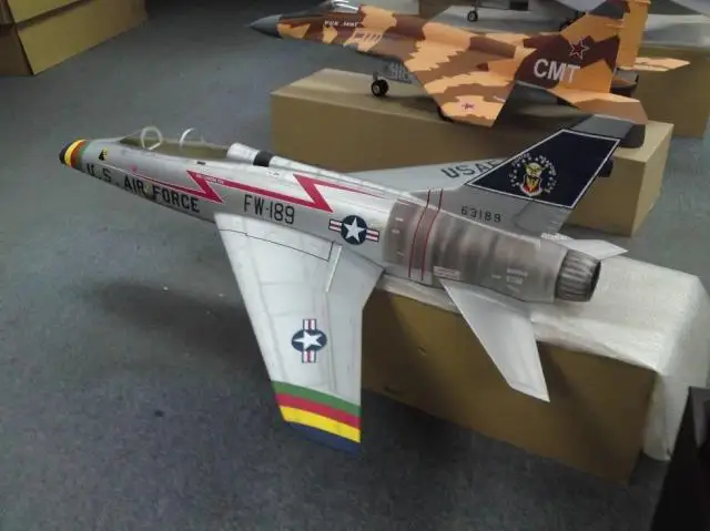 RC aircraft/airplane turbine jet F100 glass fiber airframe for 14KG turbine engine