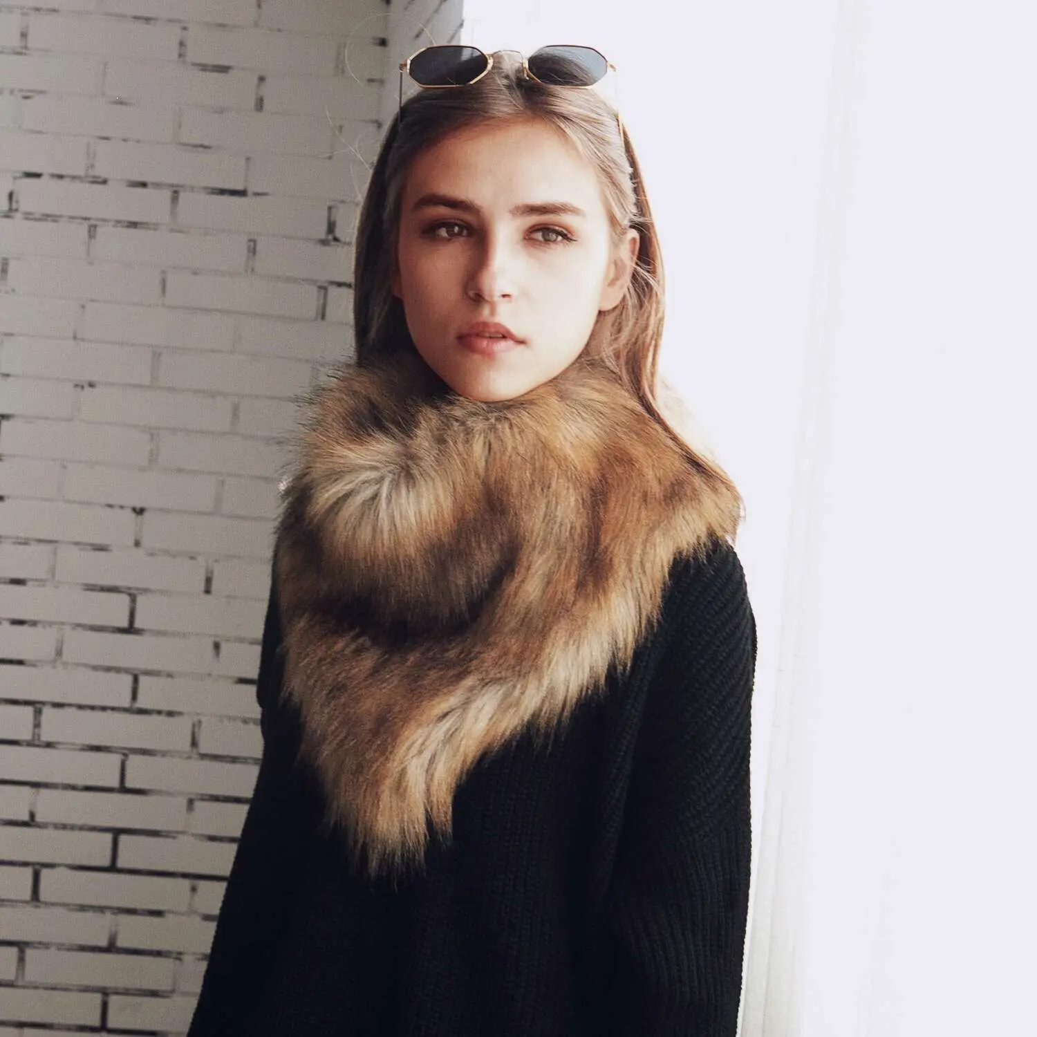 Lady blinger из искусственного лисьего меха; треугольные шали и палантины Женская мода меховой для шеи теплые разноцветные зимний шарф