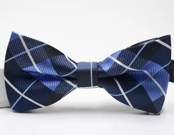 Рисунок 2 - одноцветные модные галстуки-бабочки для жениха