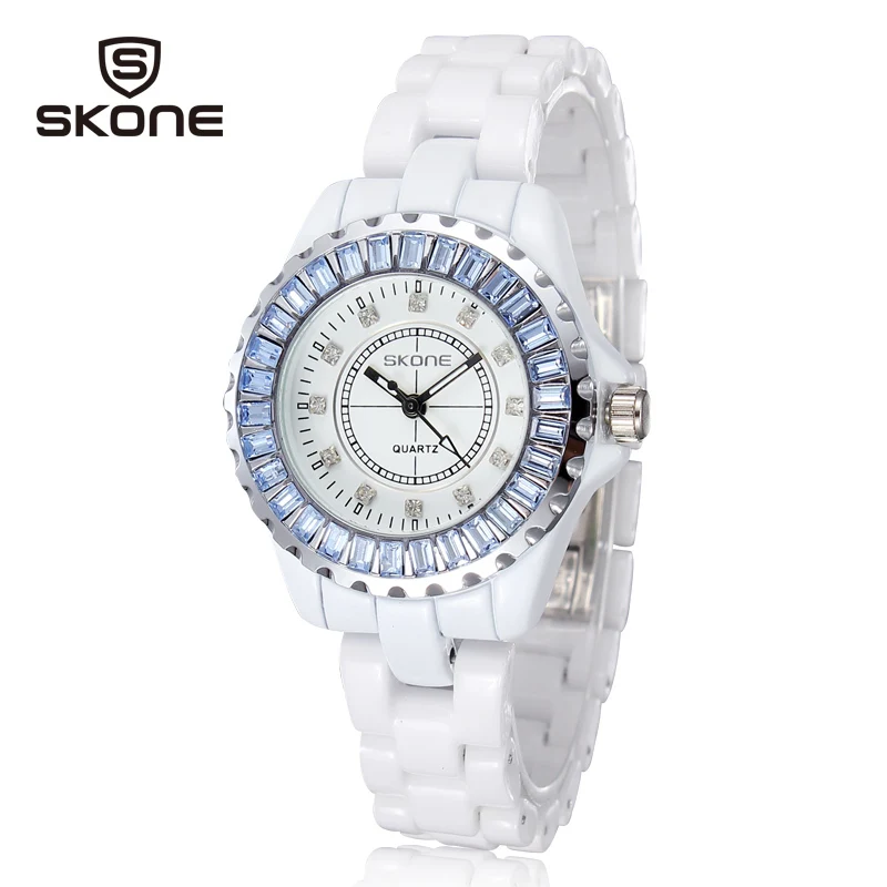 Brand 2016 Rhinestones White Ceramic Watch Women Gear Alloy Quartz Ladies Watch
