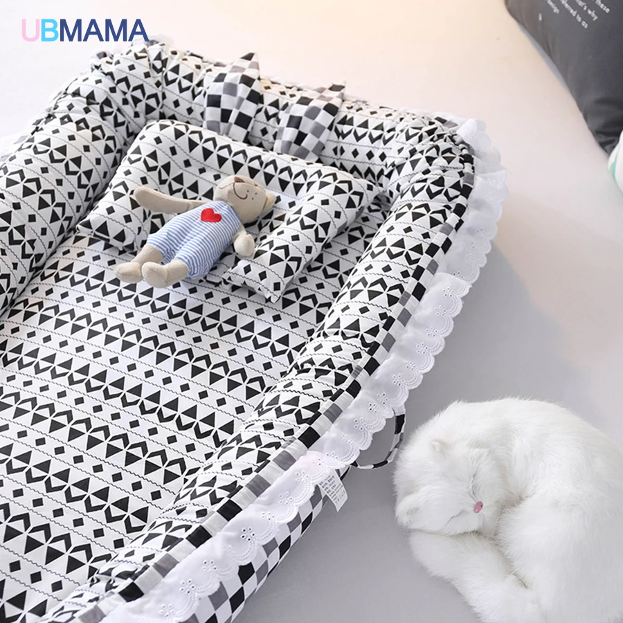 Travel Foldable Crib Pillow Portable stripde Solid baby sleeper cotton Newborn Lace crib Baby soft bed for 0-36M baby 90*50*15cm