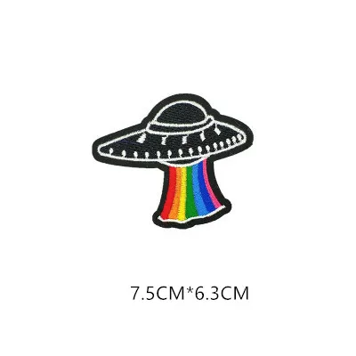 1pcs Space Universe UFO parches Embroidered Iron on Patches for Clothing DIY Motif Stripes Clothes Stickers The aliens Badges - Цвет: AZ01-O