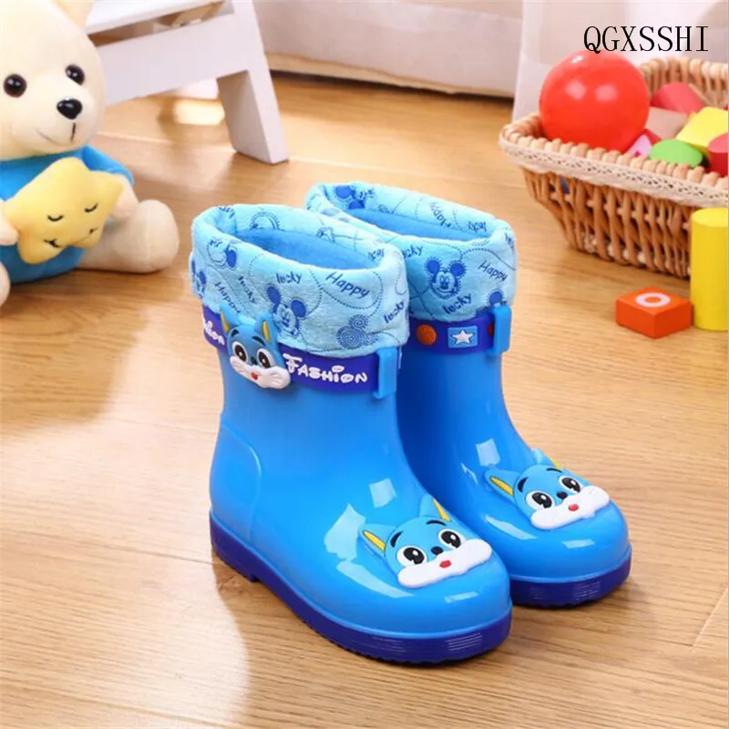 online QGXSSHI Crianças Botas de Chuva Meninos bonitos dos desenhos animados Meninas escorregar sapatos de Bebê, galochas sapatos de Água para As Crianças Além de veludo Sapatos De Borracha