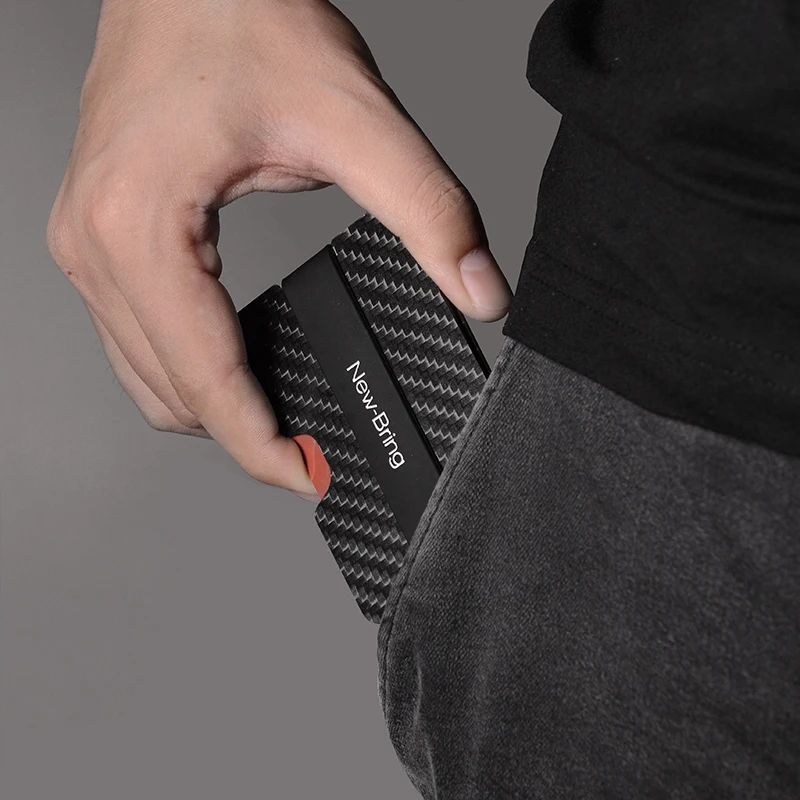 Skup NewBring 100% prawdziwe kompaktowe włókna węglowego Mini klip na pieniądze karty kredytowej rękaw etui na dowód z RFID anti złodziej portfel na karty