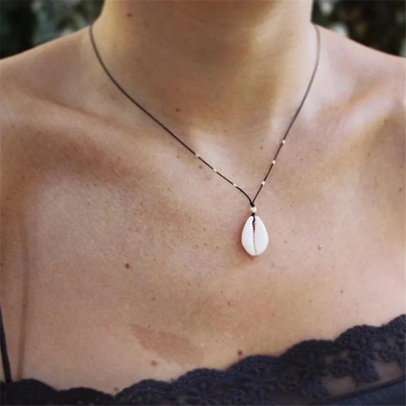 

YOBEST Punk Sea Shell Collar Choker Necklace Shellhard Boho Black Leather Seashell Pendant Necklaces For Bohemian Women Men