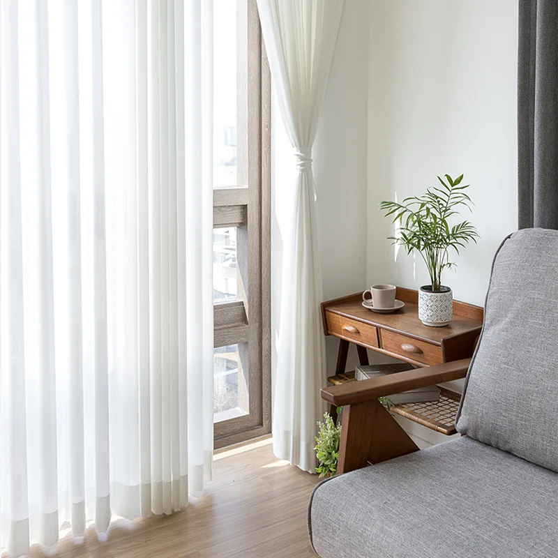 10430138480_703864897