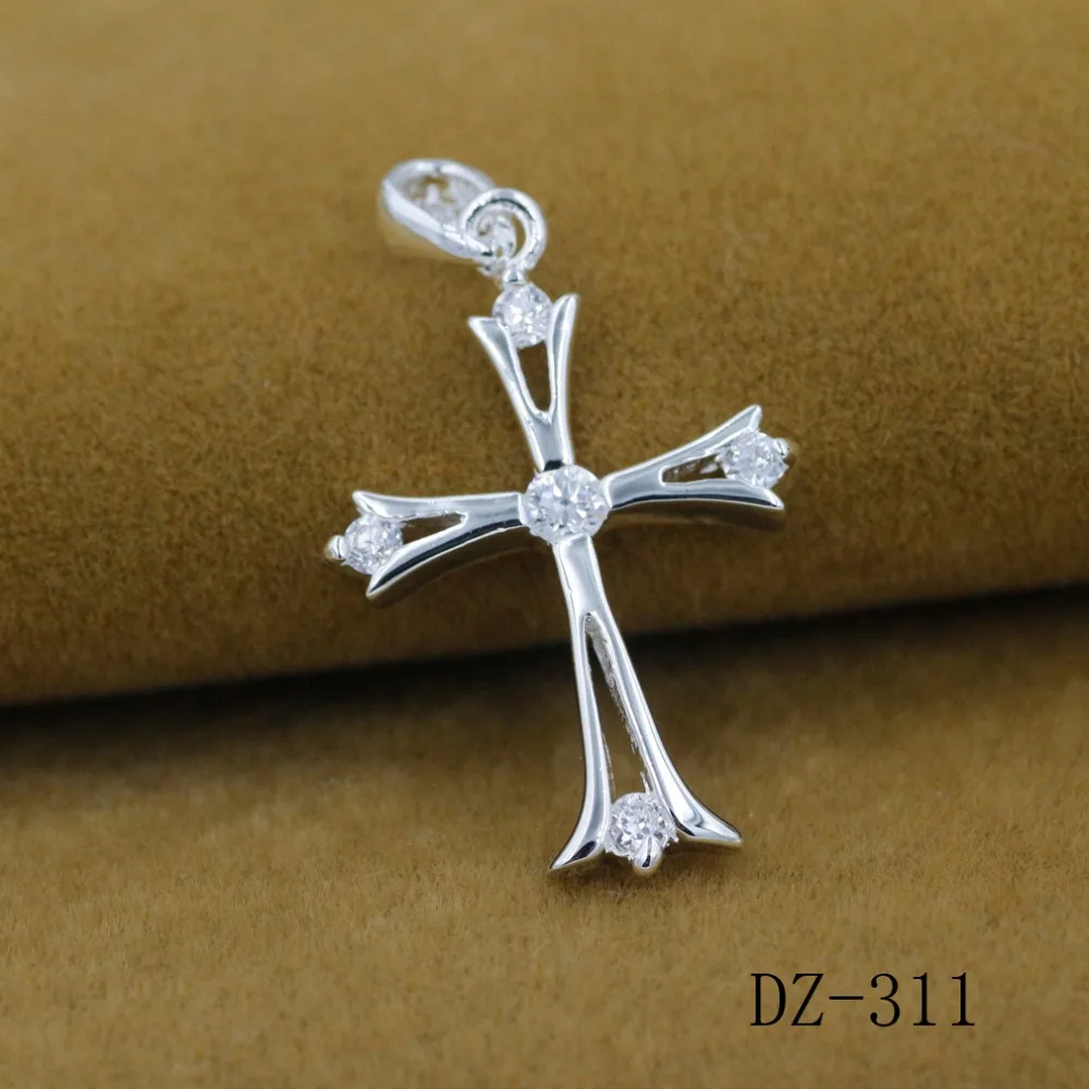 

jewelry exquisite 925 silver zircon cross pendant in Europe and America modern beautiful pendant for female charm pendant