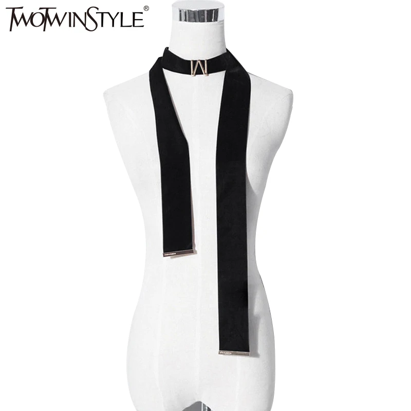 

TWOTWINSTYLE 2019 Spring Letters M Composite Velvet Long Scarves Women Choker Ring Mode New Fashion