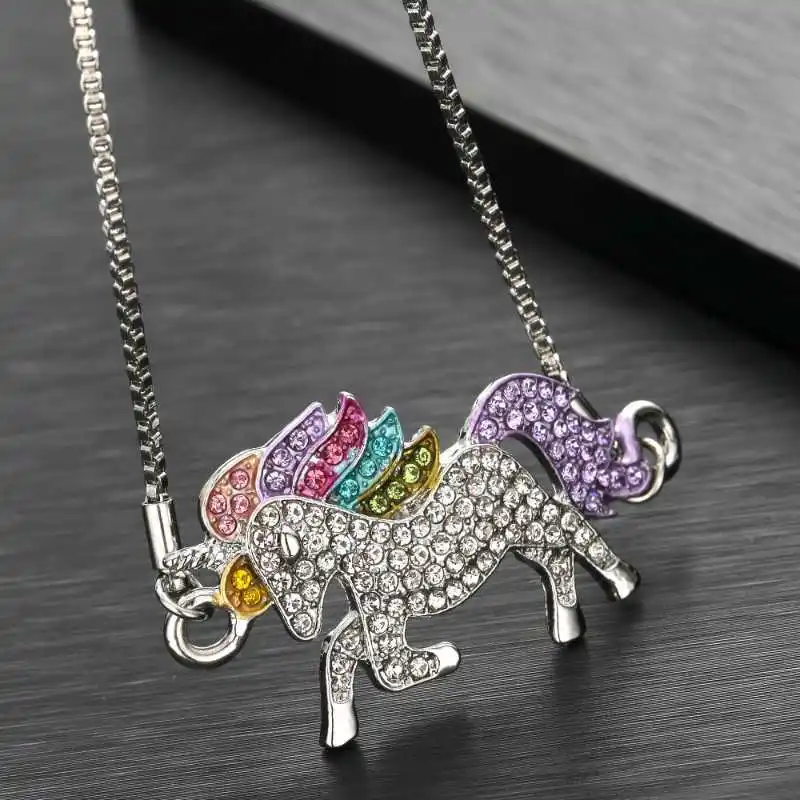 Unicorn Bracelets For Women -Unicorn Fashion HTB1V2a9XPnuK1RkSmFPq6AuzFXan