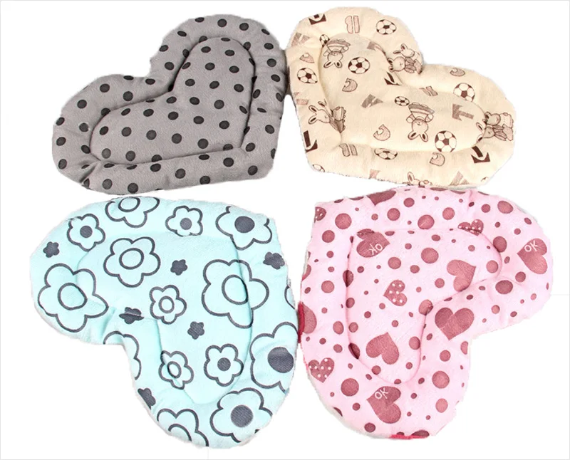 Plush guinea pig mat