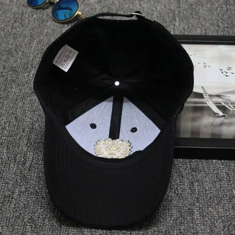 Lion Embroidery Pattern Baseball Cap Women Men Solid Color Cotton Hat Unisex Fashion Casual Adjustable Sunscreen Caps CP0115  (4)
