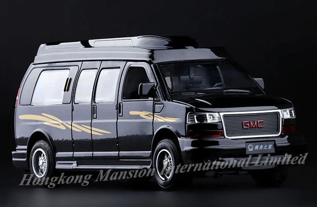 132 GMC Savana-7