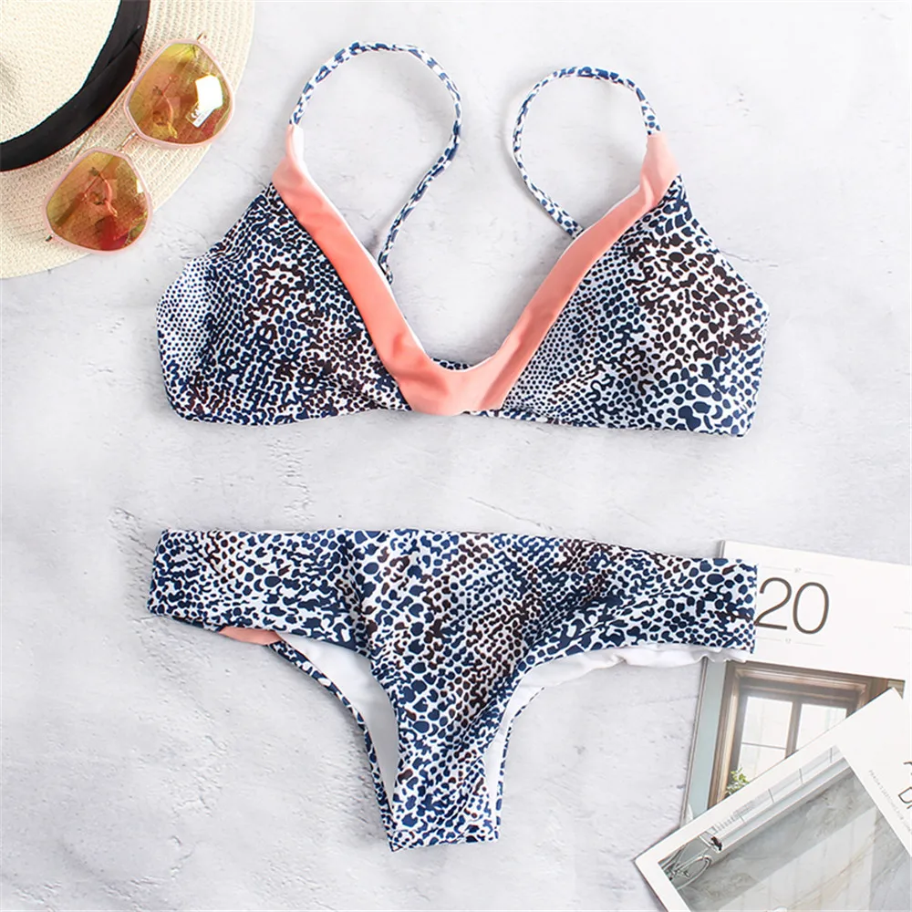 

Small Fresh Style Pink Edging Bikini Set Snake Print Swimsuit Women 2019 Summer New Sexy Sling Swimming Suit Low Waist Swimwear