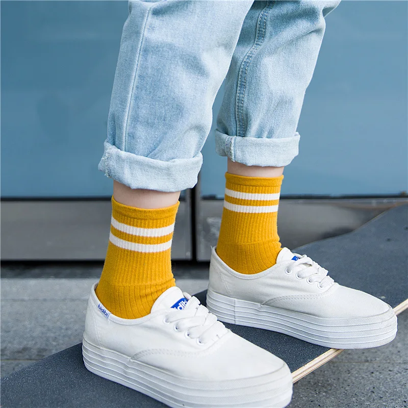

6 Style Cotton Sports White Short Socks for Women Fashion Popular Couple Yellow Casual Women Socks Calcetines Mujer