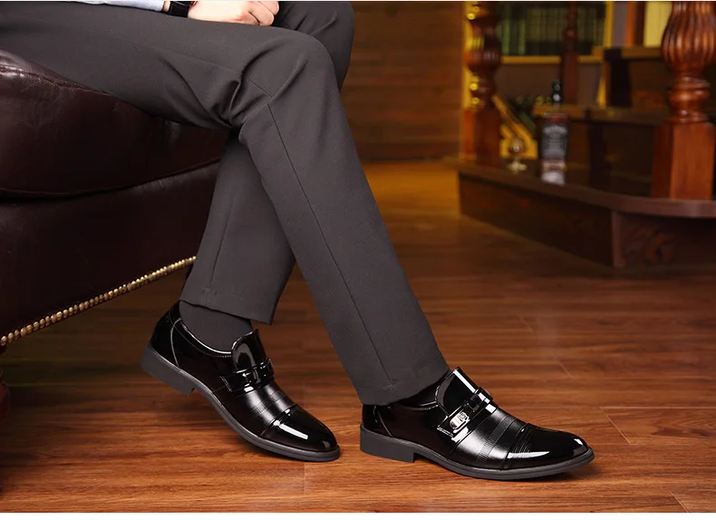 2018 летние Для мужчин слипоны Мужская деловая обувь Для мужчин из микрофибры качество обувь дышащая Мужская обувь для Бизнес