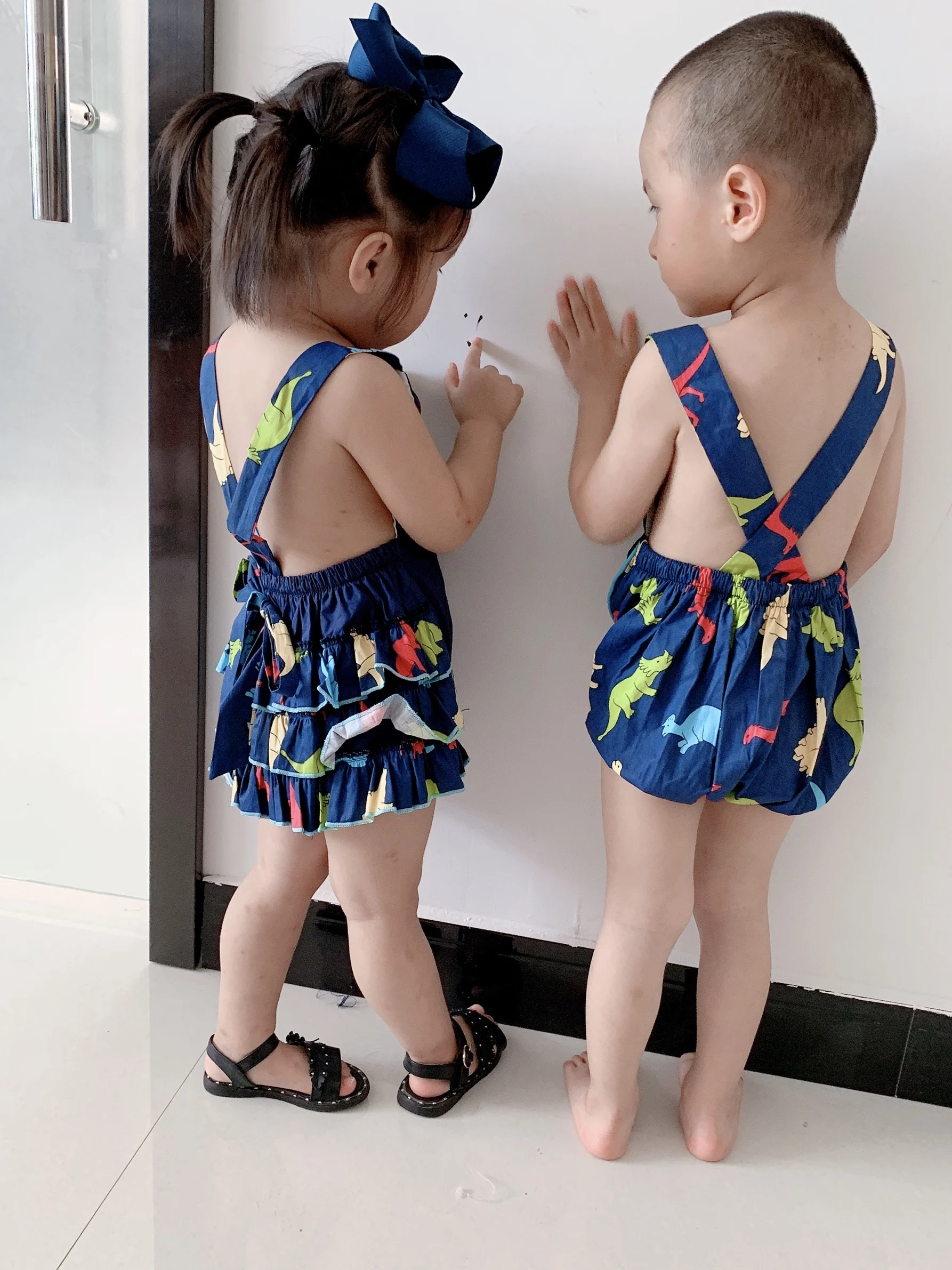 Puresun Popular Cute Dinosaur Applique Toddler Boys Summer Romper Strap Design Boys Sleeveless Romper Outfit