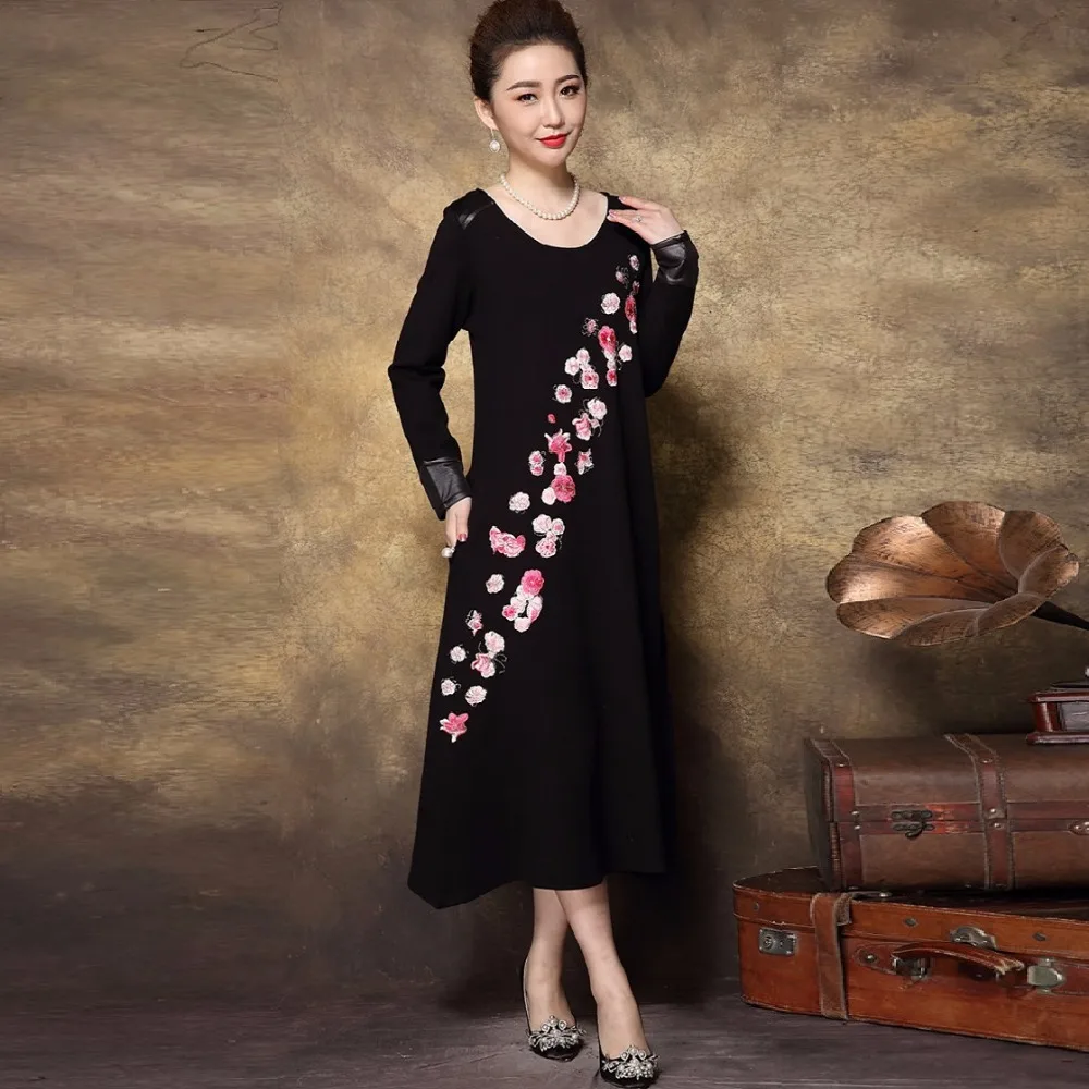 Buy 2017 Winter Middle age women vintage embroidery