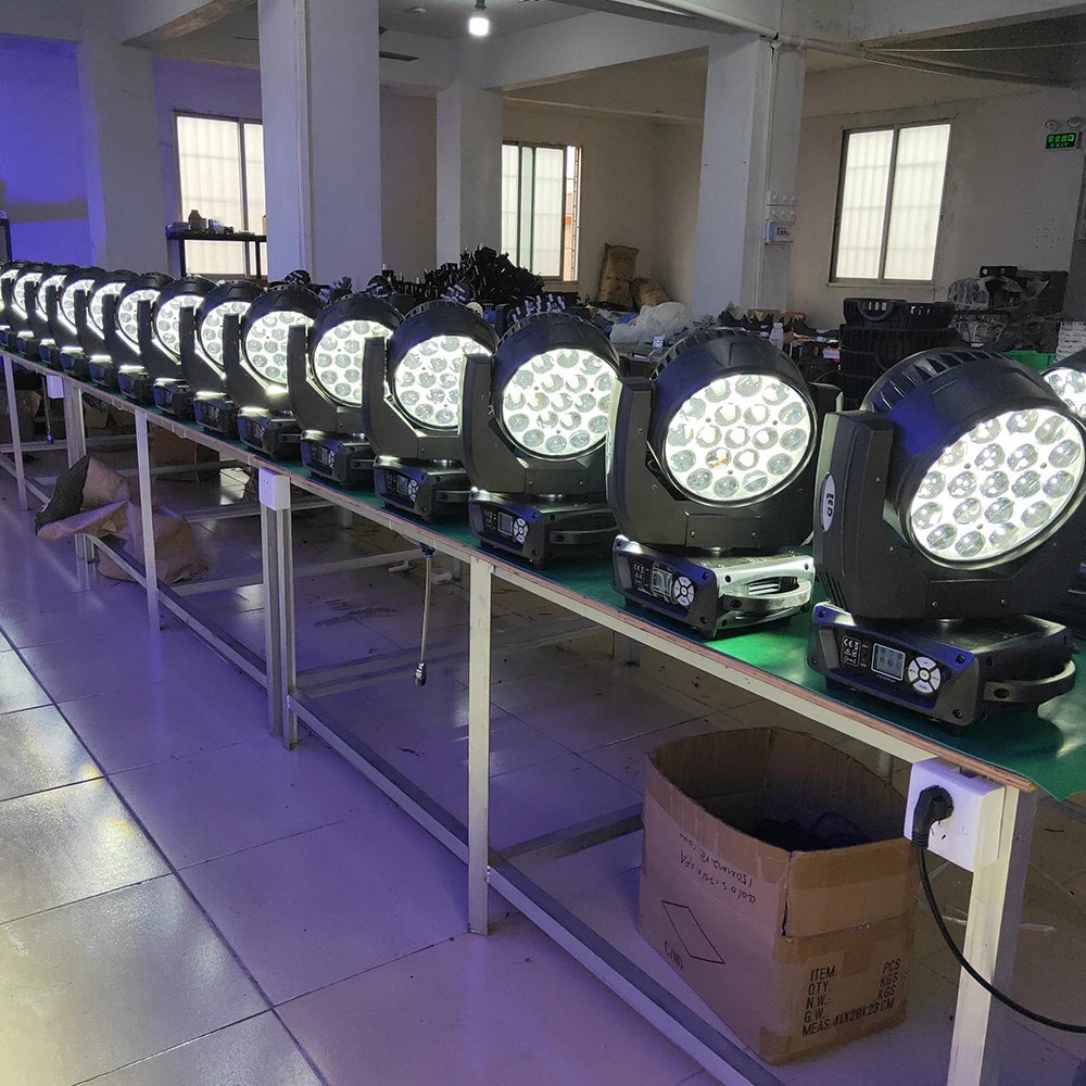 Caso do Vôo Movendo a Cabeça Olhos de Luz em Movimento 19x15 w Rgbw Zoom Lavagem Levou Leve 19 da Cabeça 21 Caso do vôo cabeça movente zoom lavagem