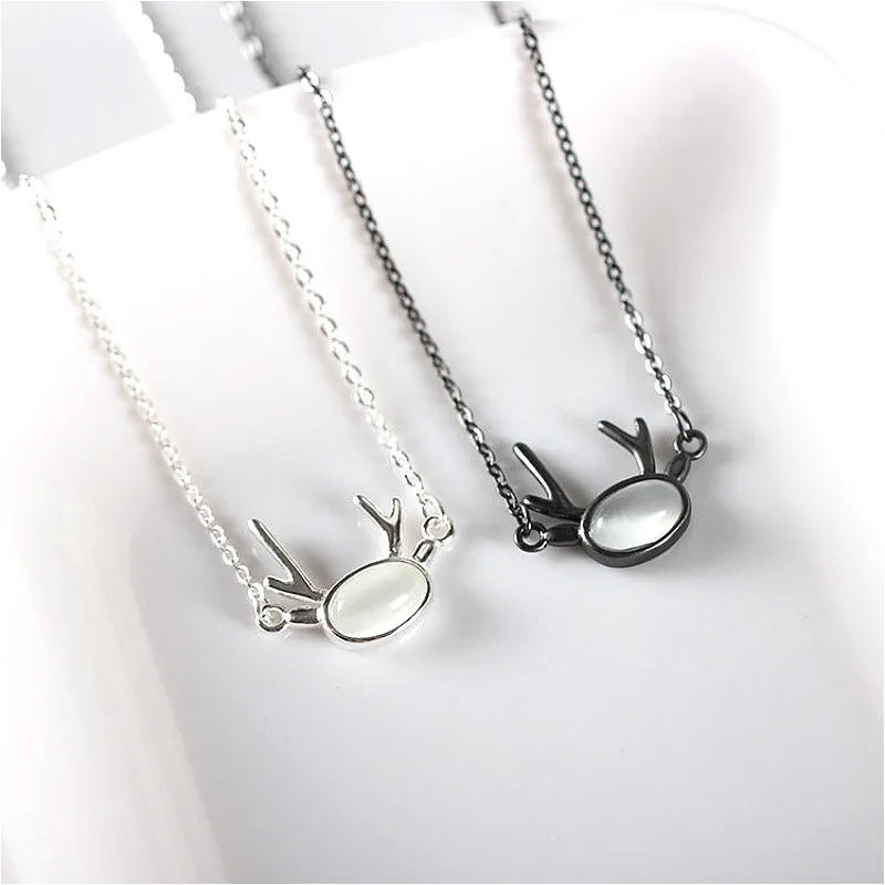 

Flyleaf 100% 925 Sterling Silver Black Natural Stone Antlers Pendant Necklaces For Women Fashion Party Jewelry