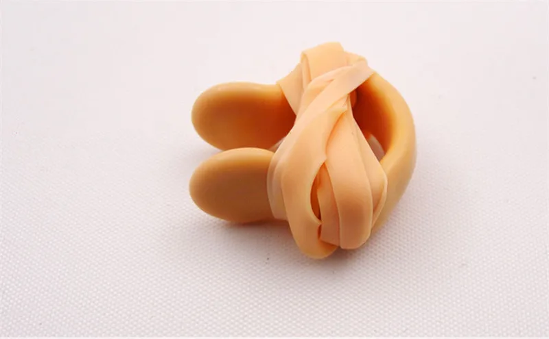 Swimming Nose Clip No-skid Soft Silicone Steel Wire Nose Clip for Swimming Diving Water Sports Slightly Sprung Rubber Nose Clip