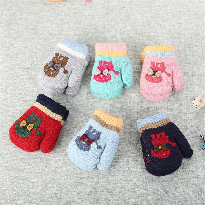 

Cute Infant Baby Gloves Thicken Hot Girls Boys Of Winter Warm Rope Full Finger Cartoon Soft Knitting kid Mittens Gloves