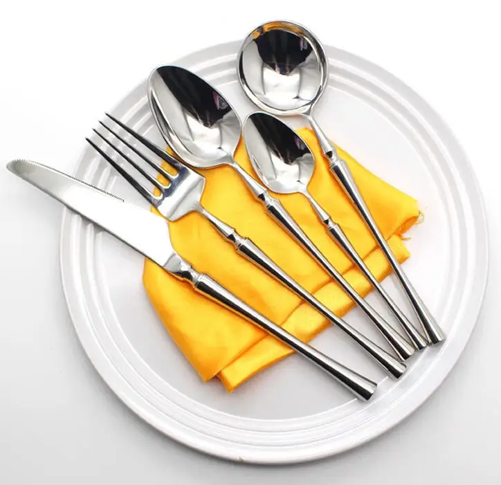 

Dinnerware Set Stainless Steel Luxury Cutlery Set Vintage Quality Tableware Knives Forks Dinner Set Western Food