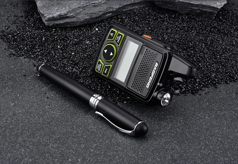 PTT Baofeng BF-T1 New Portable radio new MINI Walkie Talkie Dual Ham radio communicador Transceiver USB Interphone two way radio (1)