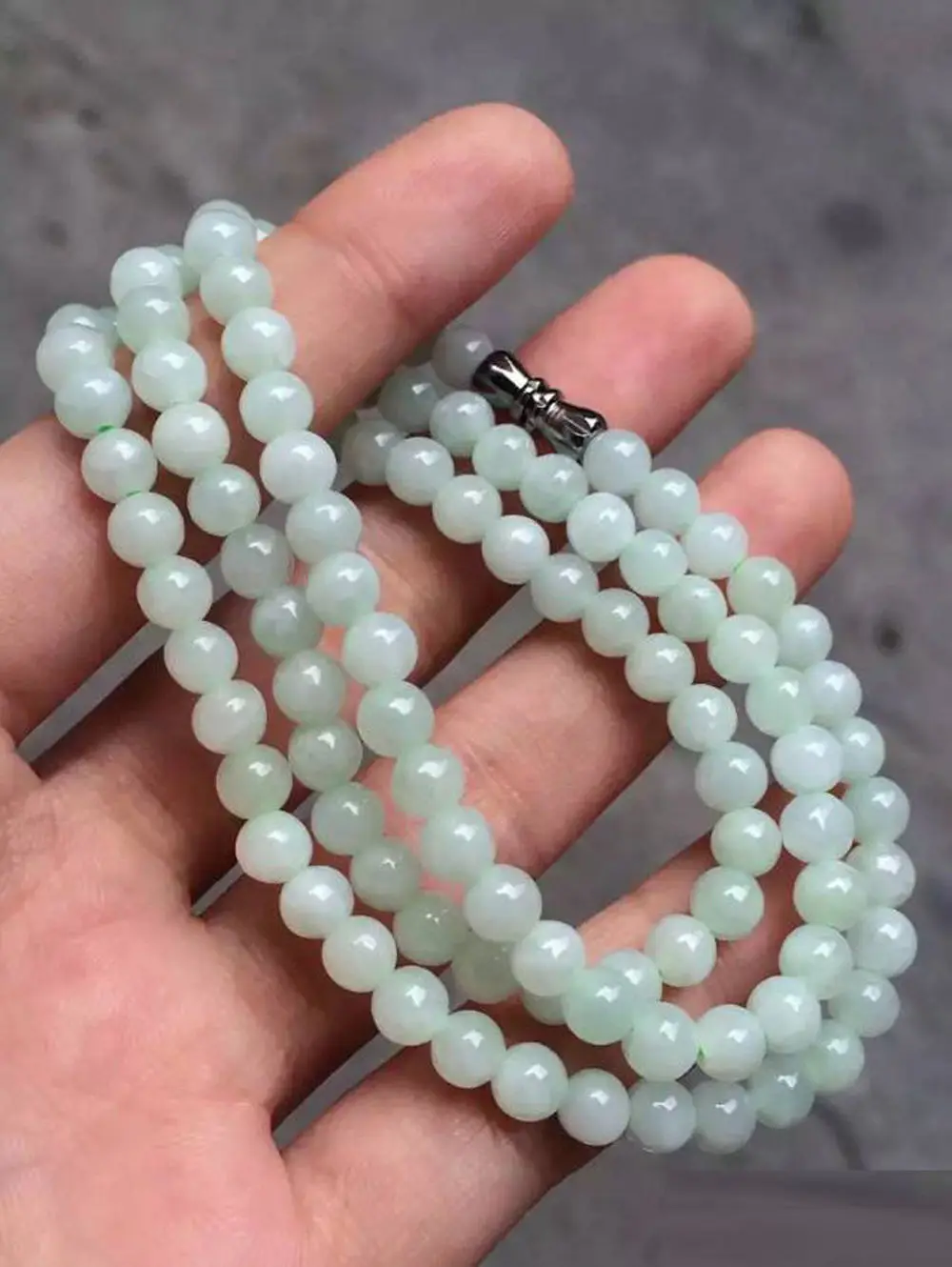 100 Natural Untreated Icy Light Green Jadeite Jade 8mm Beads Necklace