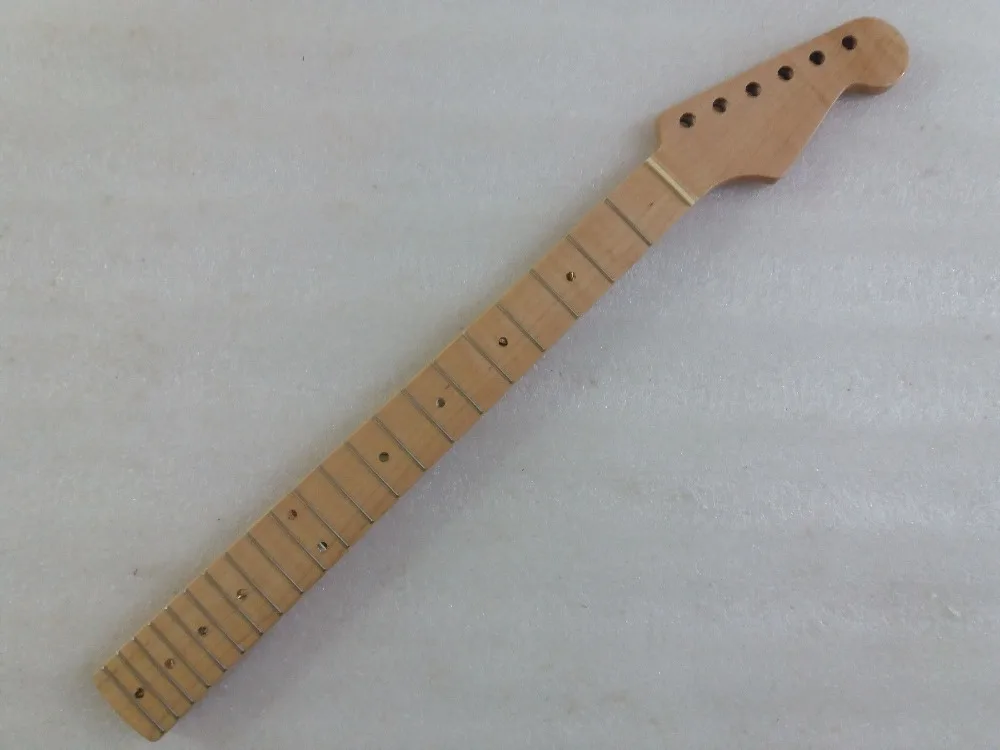

21 frets one piece flame Maple guitar Neck for ST style Electric Guitar