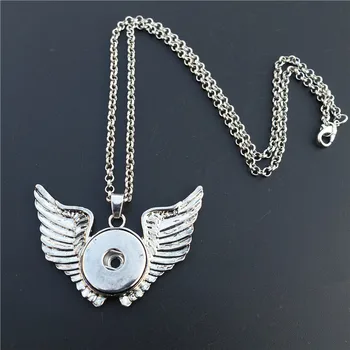 

Angel Wings Necklace Metal Pendant With 18mm Snap Buttons 50cm Link Chain Unisex Jewelry 12 pcs / Lot Wholesale