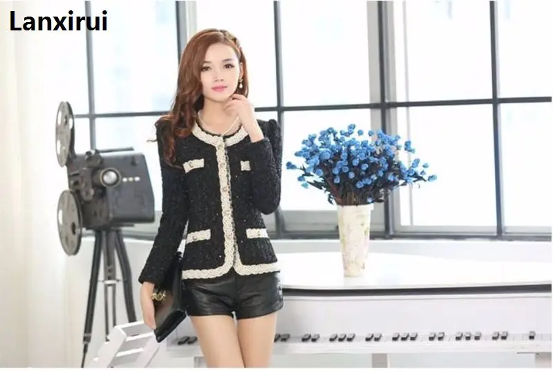 Women Clothing Long Sleeve V -Neck Spliced Tweed Jacket Short Coat Female Casual Fashion Slim Patchwork Cardigans Outerwear