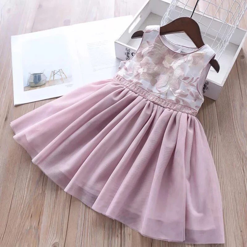 

Girls Dresses 2019 Spring New Children's Cclothing Girls Fashion Sweet Flower Embroidery Mesh Stitching Sleeveless Fluffy Dress