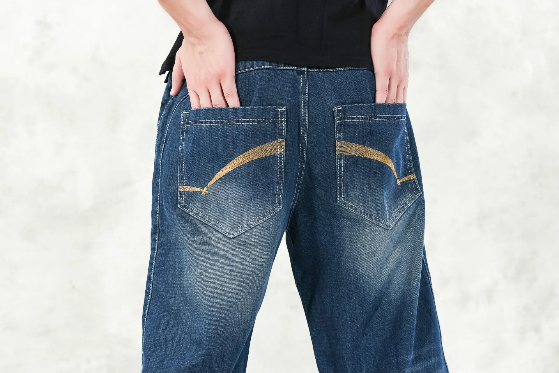 Новинка, модные джинсы, мужские свободные штаны для отдыха, большие размеры 42, 44, 46, хип-хоп мужские рваные ковбойские джинсовые брюки