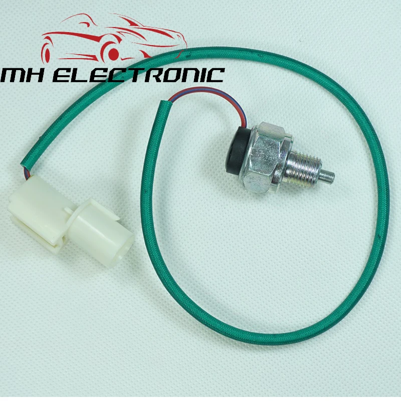 Светильник MH Electronic MR580153 переключатель для Mitsubishi Pajero Montero 2000-2012 бесплатная