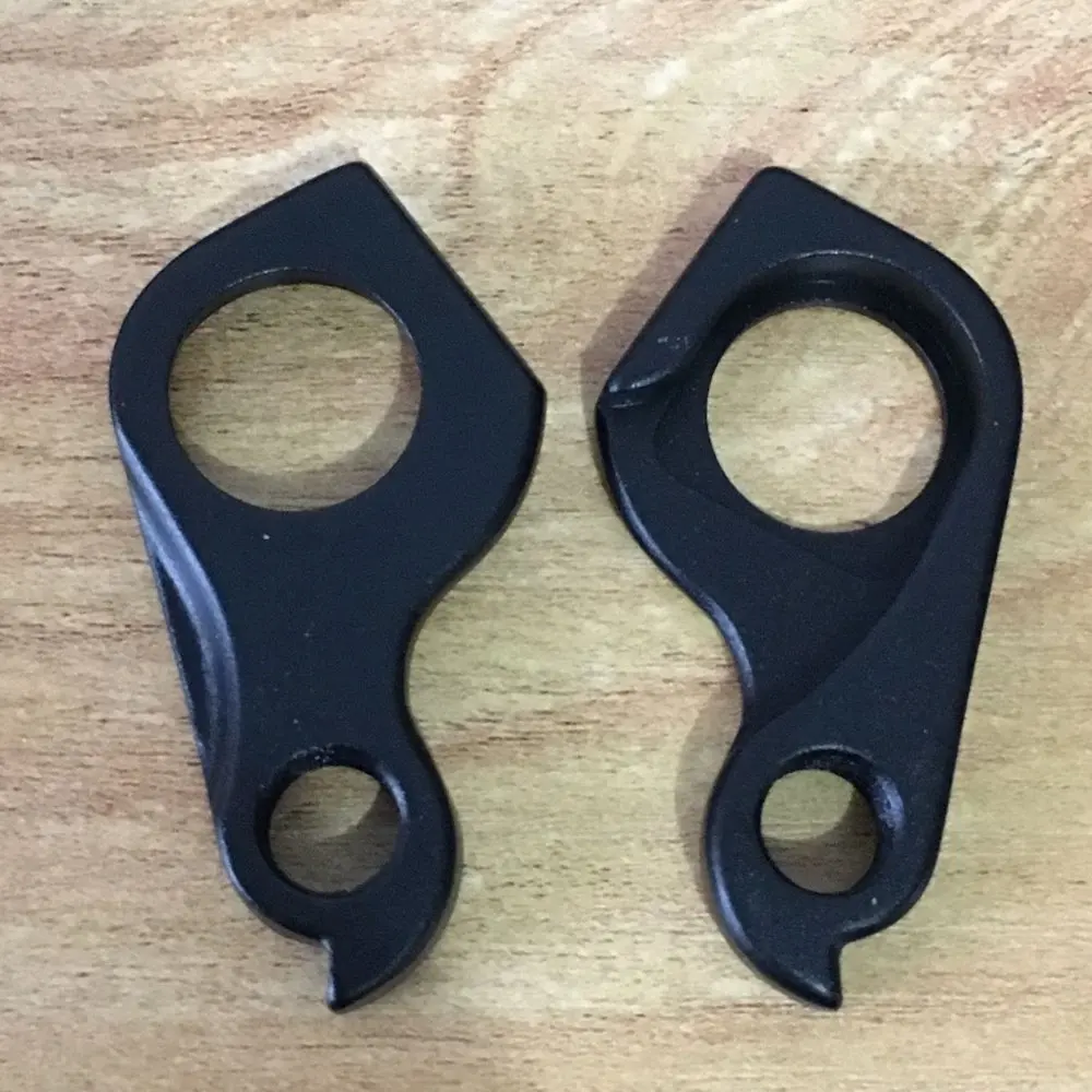 pivot derailleur hanger