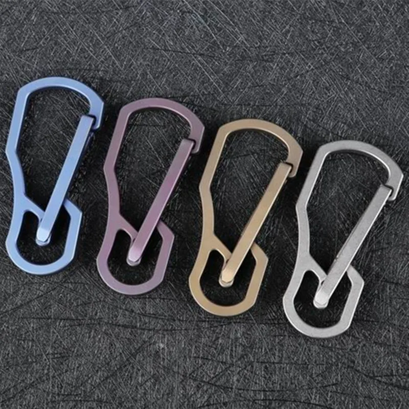 

4 Colors "G" Titanium Alloy Combination Keychain Hanging Buckle Fast Hanging Senior Gift EDC Multi Tools
