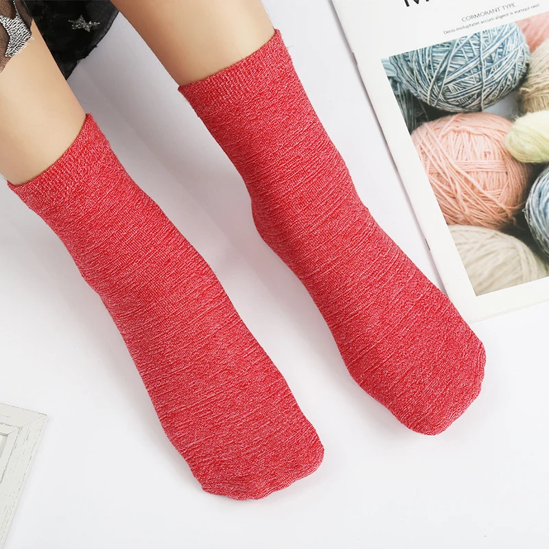 Прямая поставка, осенне-зимние хлопковые носки, женские и мужские носки, милые теплые мягкие одноцветные Повседневные носки, зимние 8 цветов - Цвет: Красный