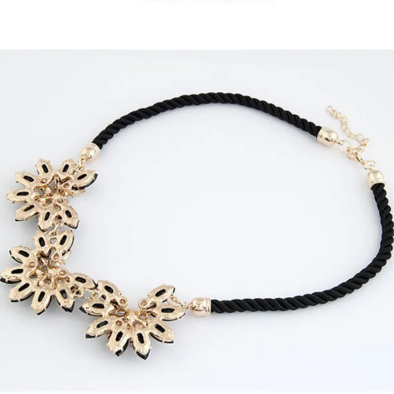 3562093943_787243202