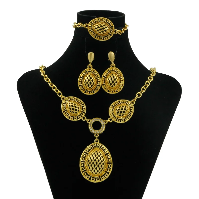 

CZ New Listing Fashion Luxury Women's Party Jewelry Accessories Hollow Pendant Necklace Set Dubai African 24k Gold Jewelry Set