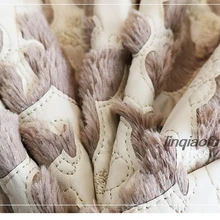 Высококлассное тяжелое ремесло лазер бархат матовый PV бархат искусственная кожа мех одномерная особенность вышивка щенок