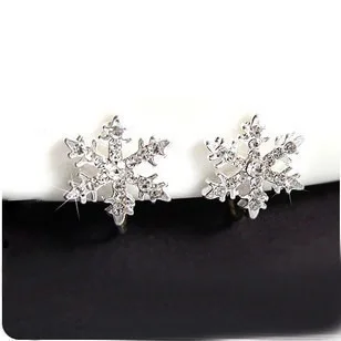 

cute painless ear clip Christmas snowflake clip earrings non pierced ear clip U-shaped