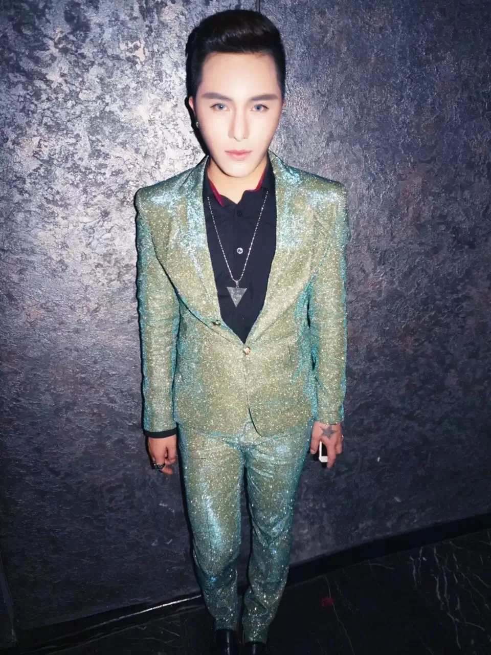 Fashion-Quality-Nightclub-Male-Singer-Blue-Green-Iridescence-Series-show-Suits-Costumes-Stage-show-performance-wear (2)