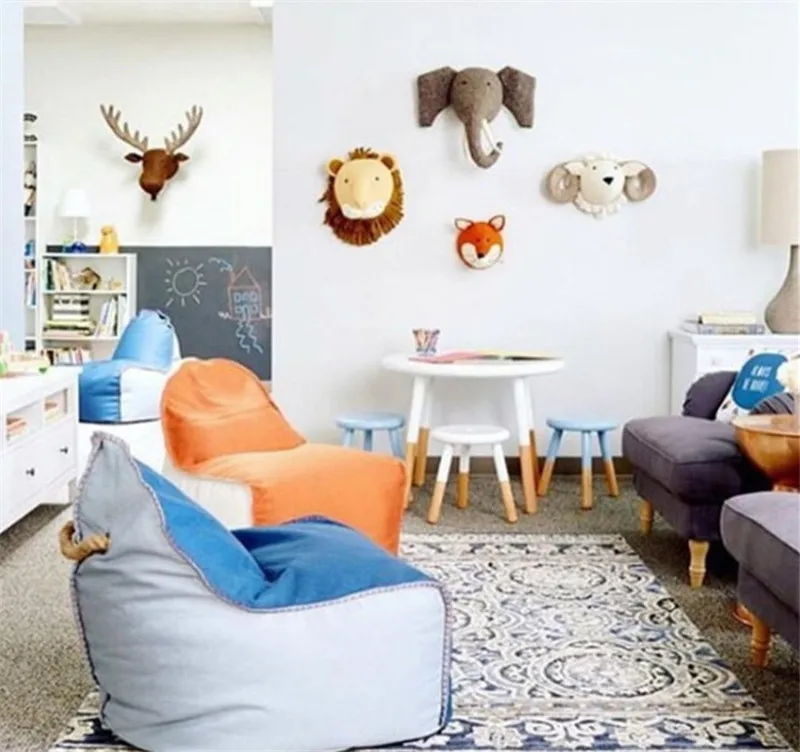 animal head kids room